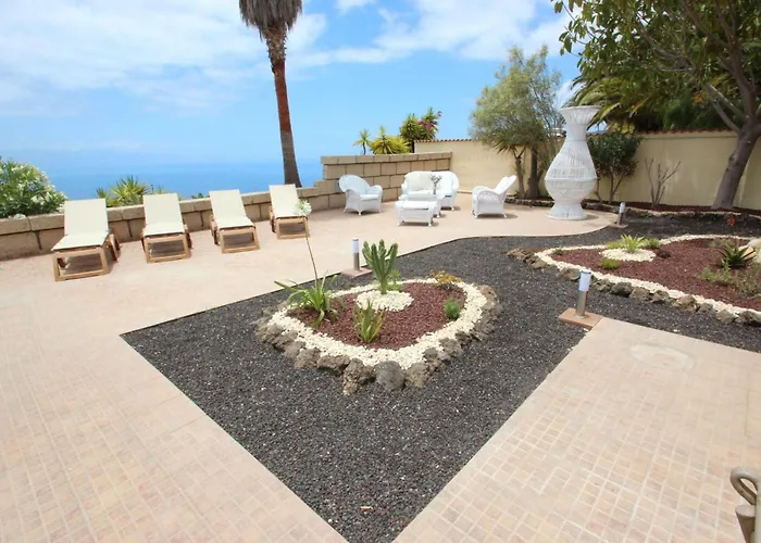 Herrenhaus In Chio By Interhome Feriehus