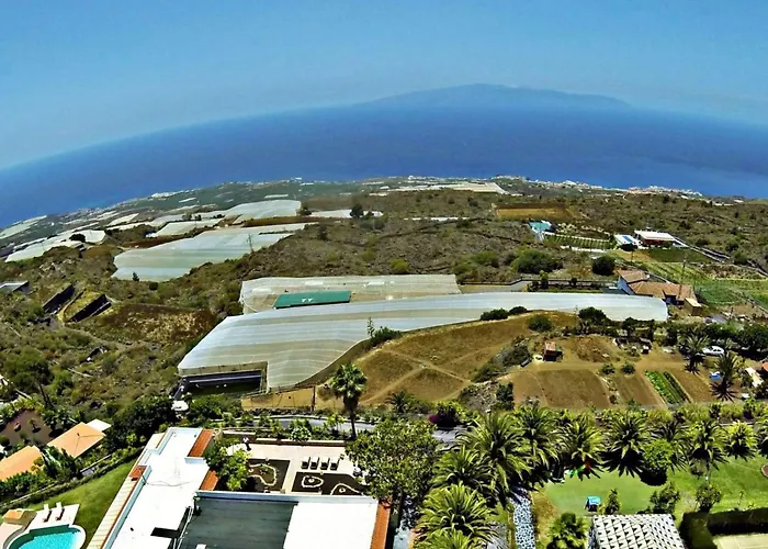 Feriehus Herrenhaus In Chio By Interhome *