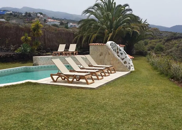 Feriehus Herrenhaus In Chio By Interhome *